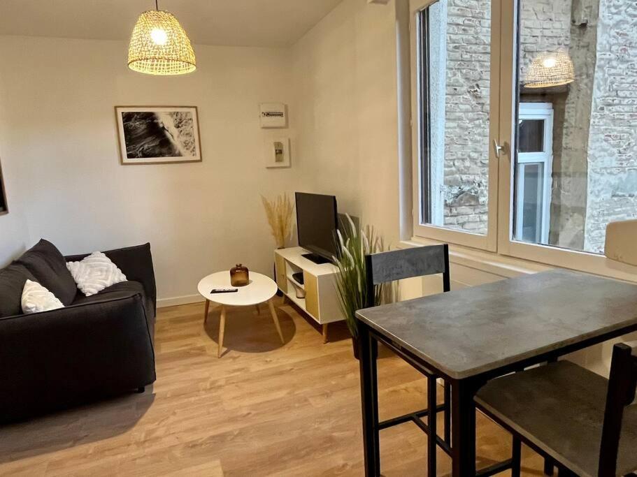 Appartement Cosy Plein Centre Douai Eksteriør billede